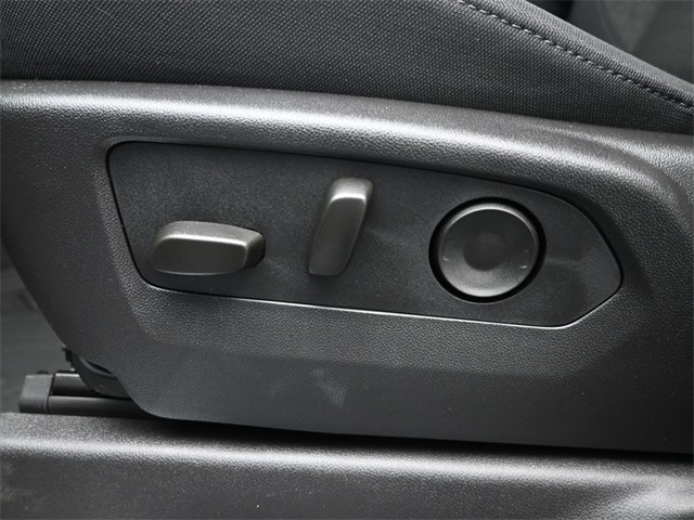 new 2025 Chevrolet Silverado 1500 car, priced at $53,777