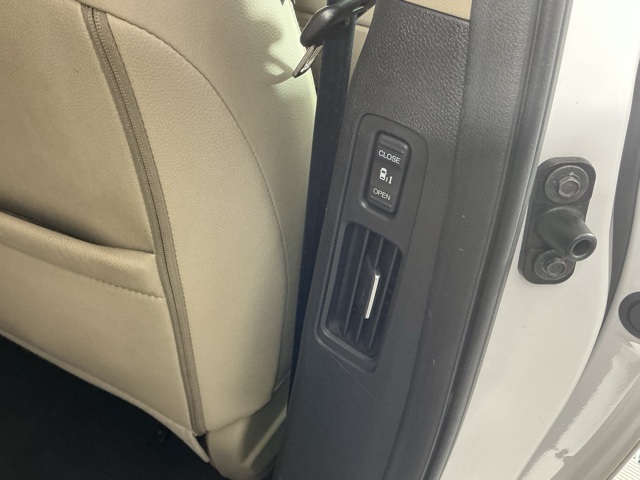 used 2023 Honda Odyssey car, priced at $35,997