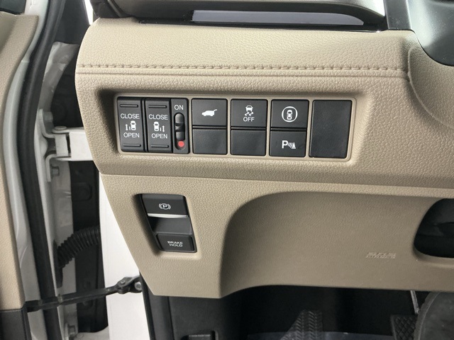 used 2023 Honda Odyssey car, priced at $35,997