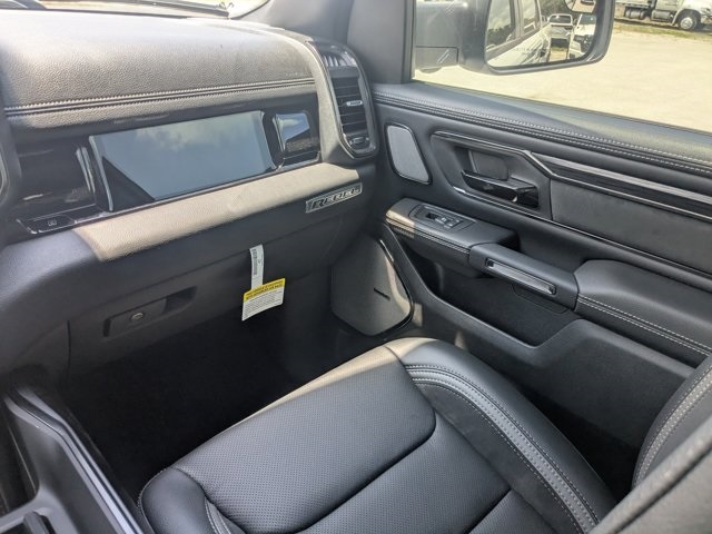 new 2025 Ram 1500 car, priced at $61,520