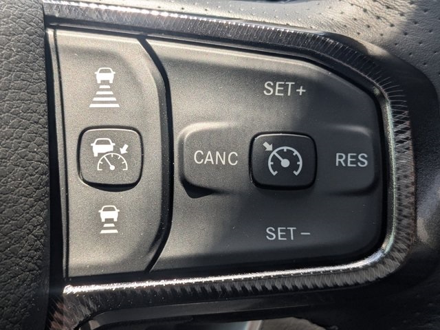 new 2025 Ram 1500 car, priced at $61,520