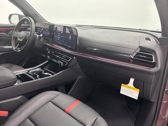 new 2026 Chevrolet Traverse car, priced at $56,295