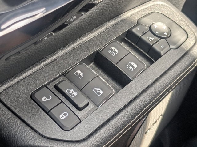 new 2025 Ram 1500 car, priced at $60,175