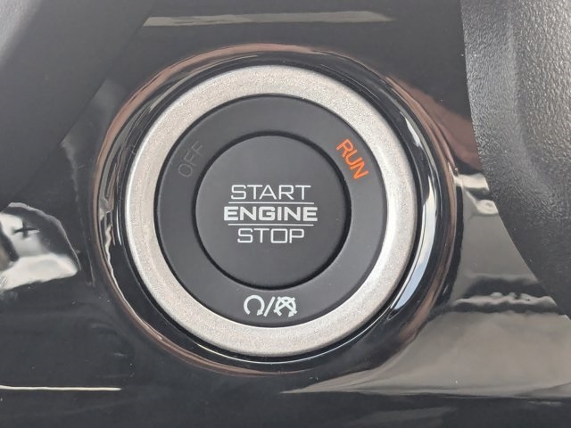 new 2025 Ram 1500 car, priced at $60,175