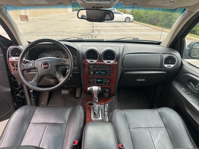 used 2008 GMC Envoy car, priced at $8,998