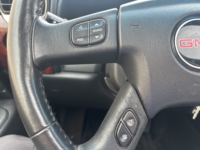 used 2008 GMC Envoy car, priced at $8,998