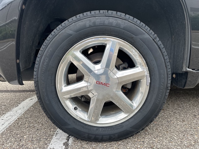 used 2008 GMC Envoy car, priced at $8,998