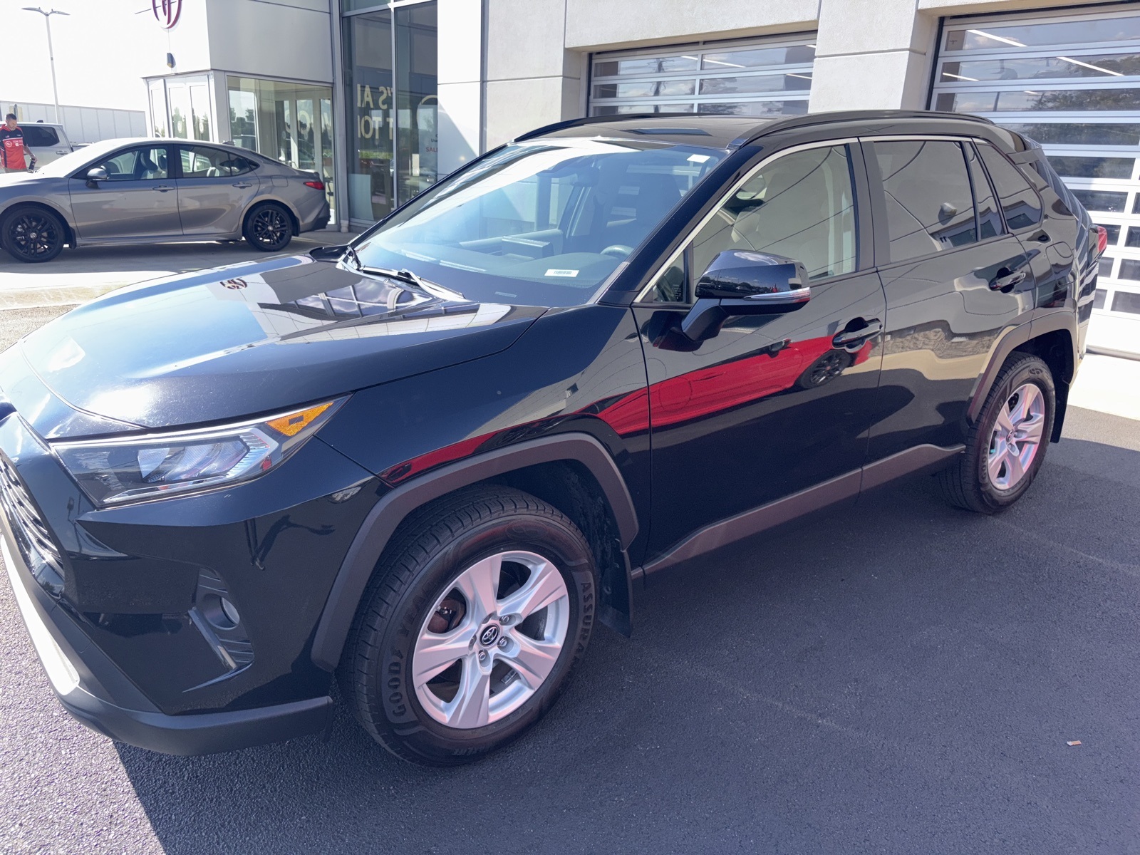 used 2019 Toyota RAV4 car, priced at $18,606