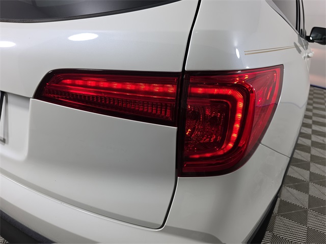 used 2018 Honda Pilot car, priced at $22,225