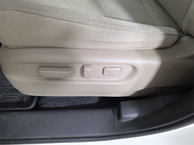 used 2018 Honda Pilot car, priced at $22,225
