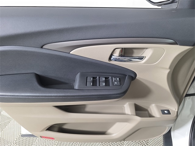 used 2018 Honda Pilot car, priced at $22,225