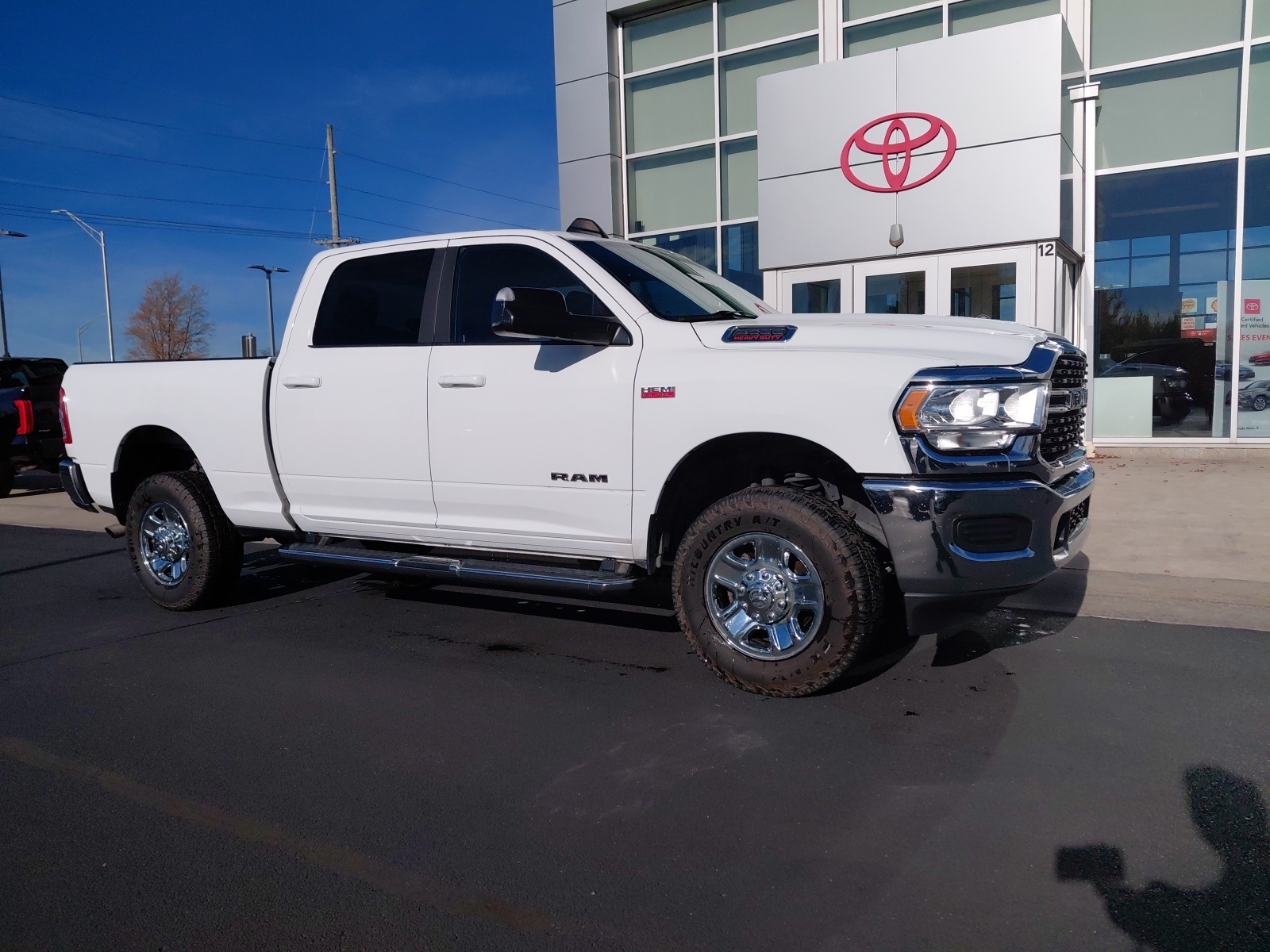 used 2022 Ram 2500 car, priced at $32,525