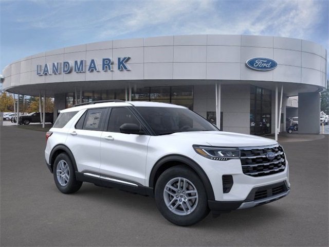 new 2025 Ford Explorer car, priced at $43,725