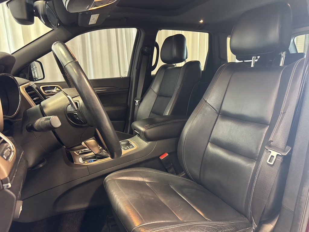 used 2017 Jeep Grand Cherokee car, priced at $9,500