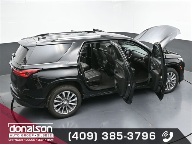 used 2022 Chevrolet Traverse car, priced at $29,526