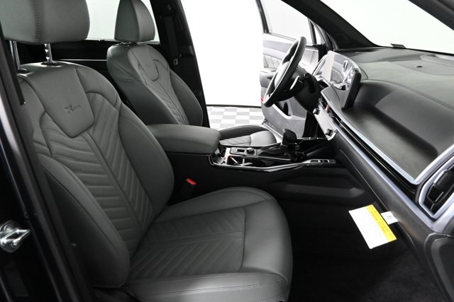 new 2025 Kia Sorento car, priced at $44,905