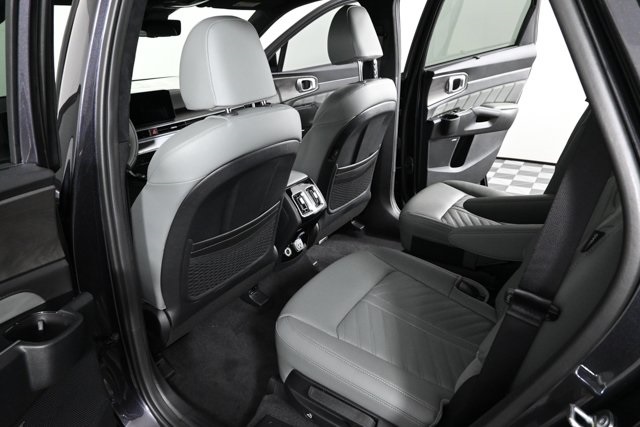 new 2025 Kia Sorento car, priced at $44,905