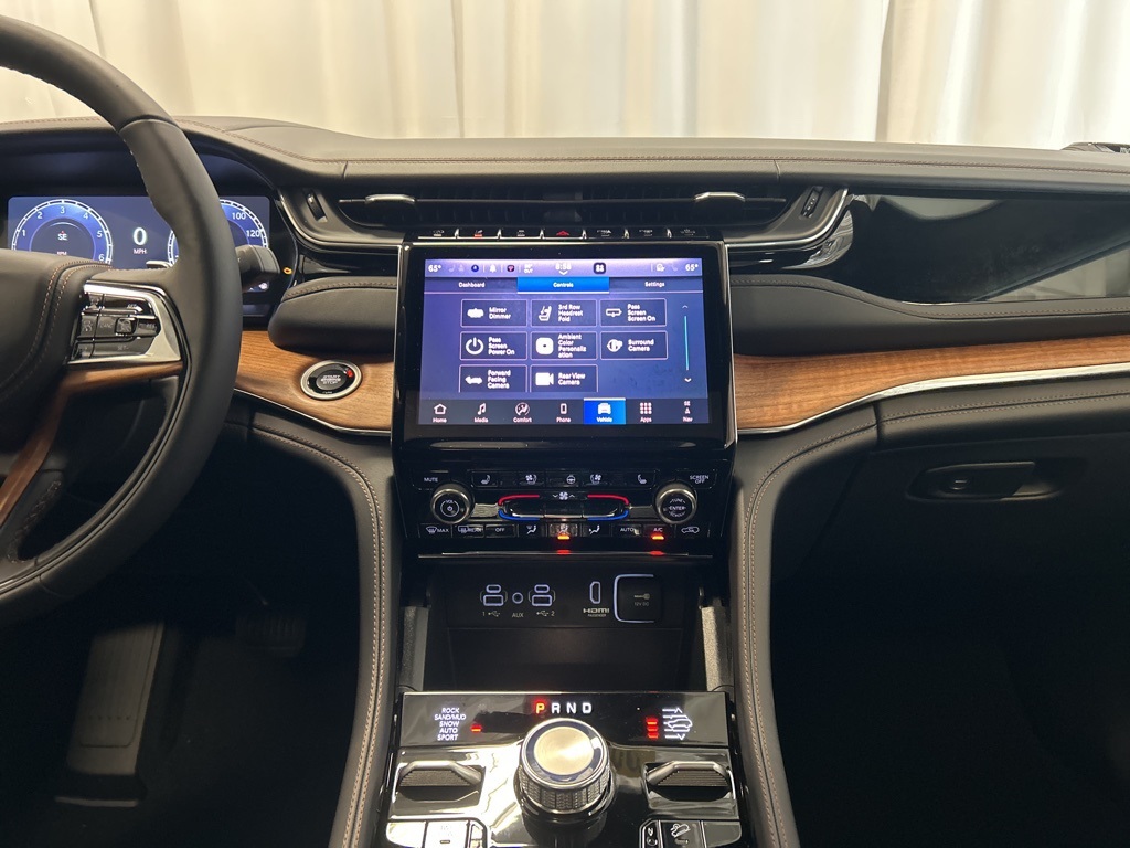 new 2025 Jeep Grand Cherokee L car, priced at $67,155