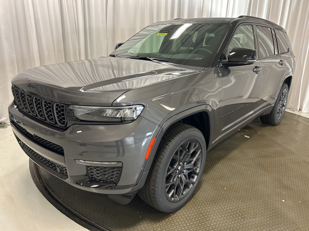 new 2025 Jeep Grand Cherokee L car, priced at $67,155