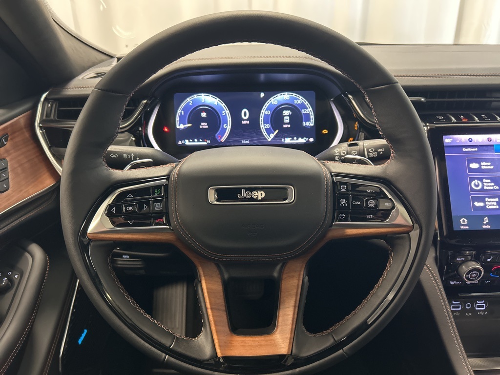 new 2025 Jeep Grand Cherokee L car, priced at $67,155