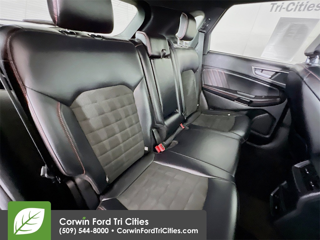used 2024 Ford Edge car, priced at $30,691