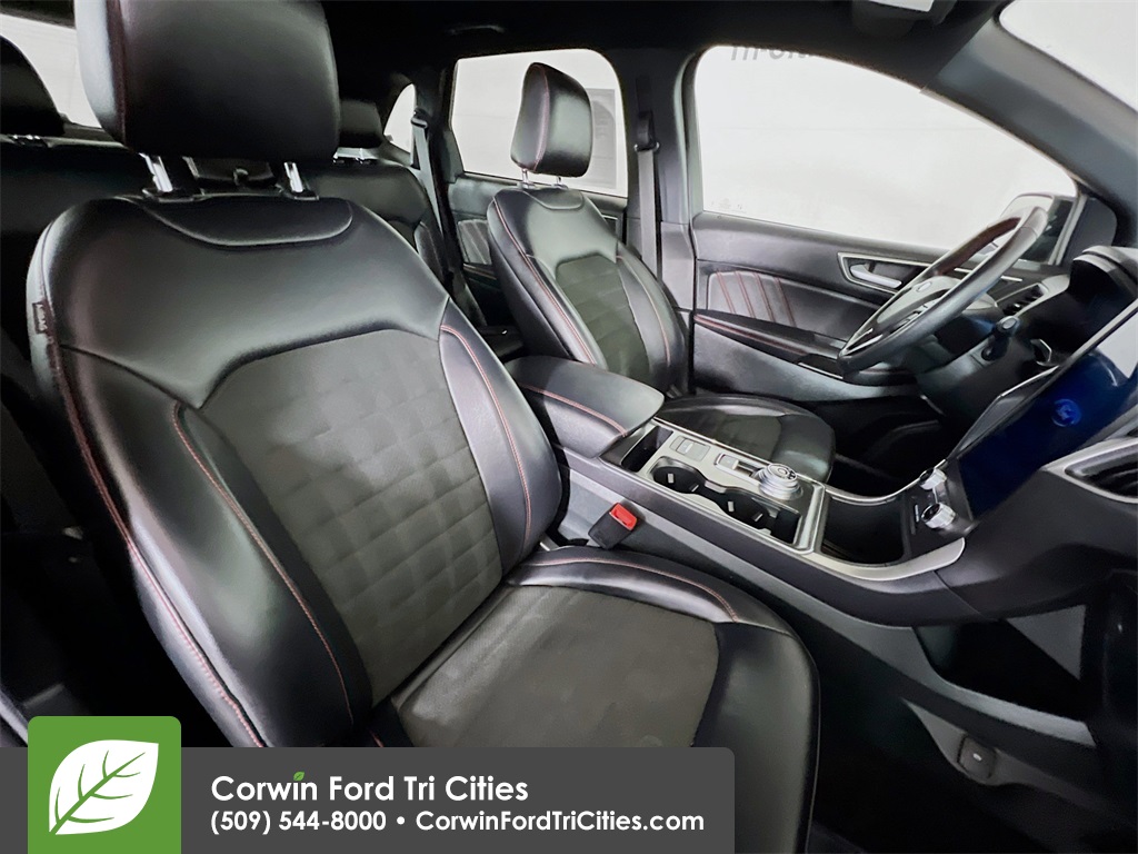 used 2024 Ford Edge car, priced at $30,691