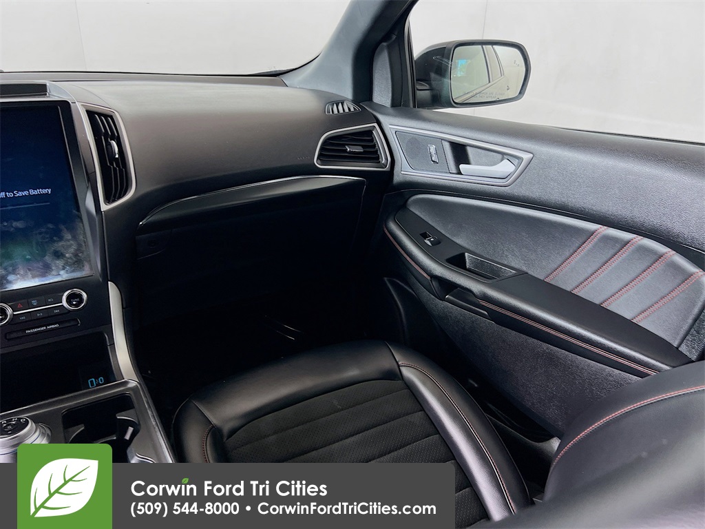 used 2024 Ford Edge car, priced at $30,691