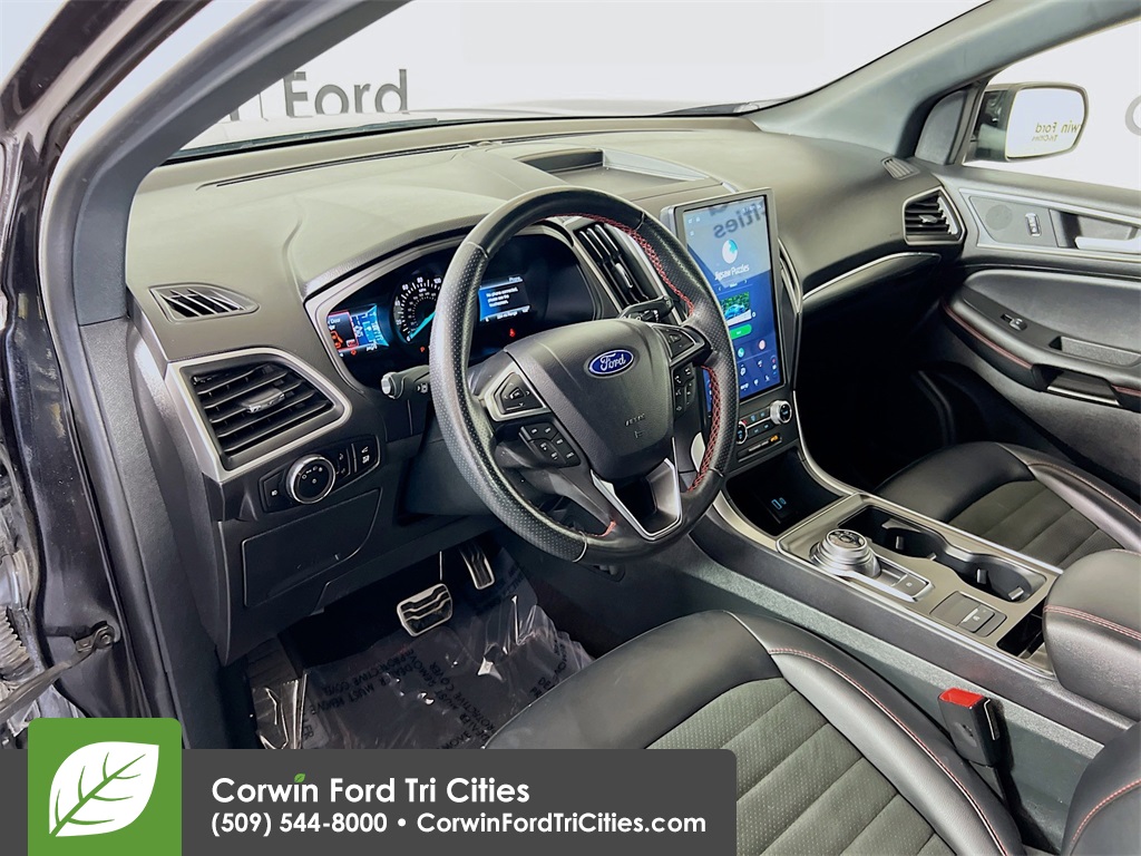 used 2024 Ford Edge car, priced at $30,691