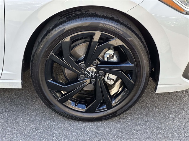 used 2025 Volkswagen Jetta car, priced at $28,851