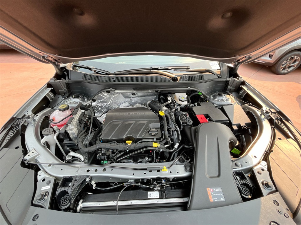 new 2025 Chevrolet Trax car, priced at $23,567
