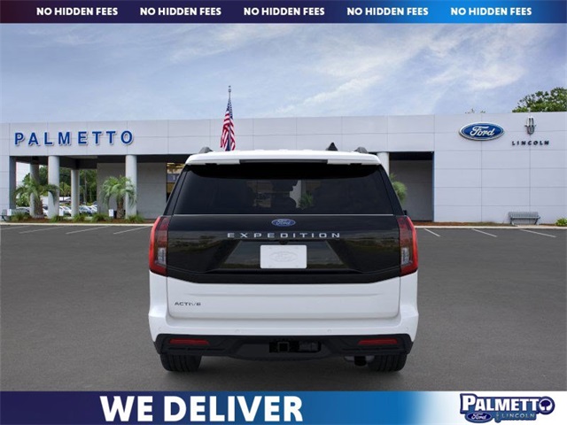 new 2025 Ford Expedition car, priced at $68,725