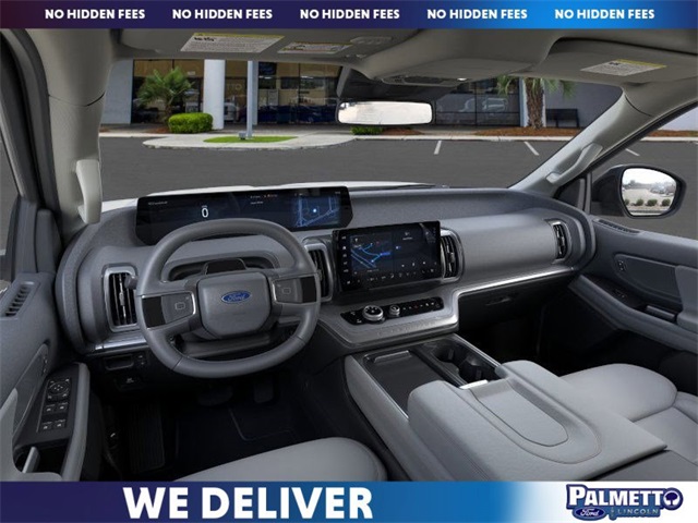 new 2025 Ford Expedition car, priced at $68,725