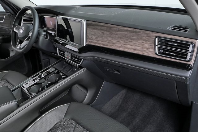 new 2026 Volkswagen Atlas car, priced at $58,357