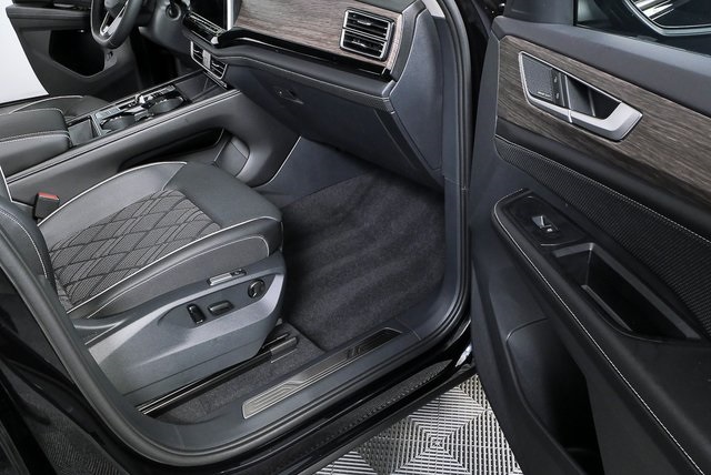 new 2026 Volkswagen Atlas car, priced at $58,357