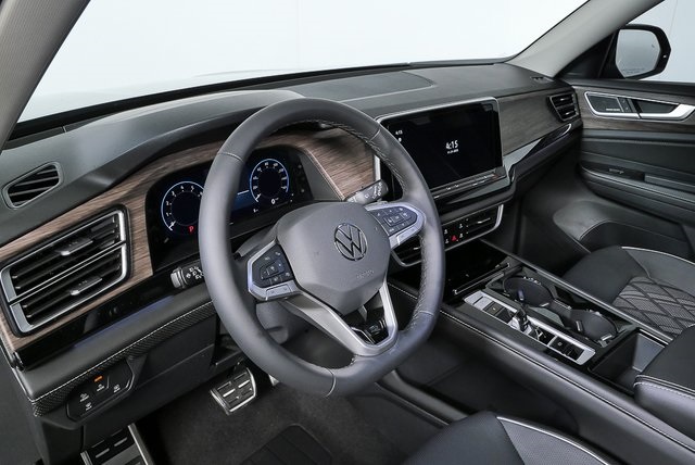 new 2026 Volkswagen Atlas car, priced at $58,357
