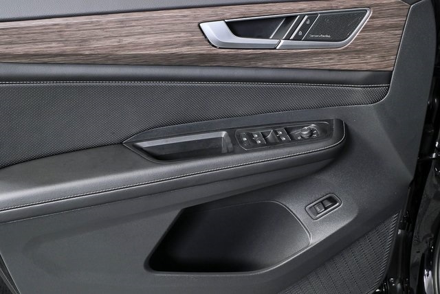 new 2026 Volkswagen Atlas car, priced at $58,357