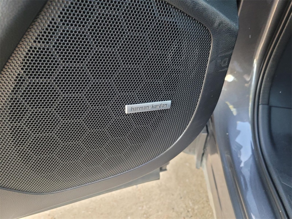 used 2020 Subaru Ascent car, priced at $24,635
