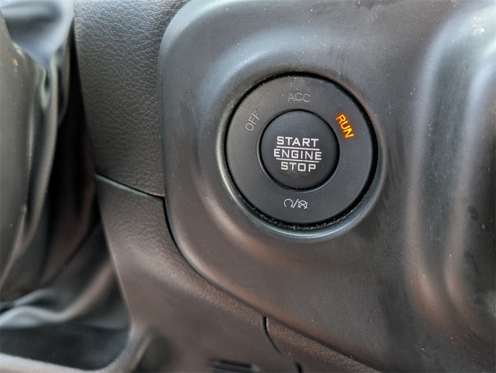 used 2022 Jeep Gladiator car, priced at $28,998