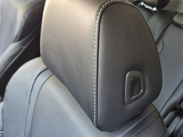 used 2025 Acura MDX car, priced at $50,200