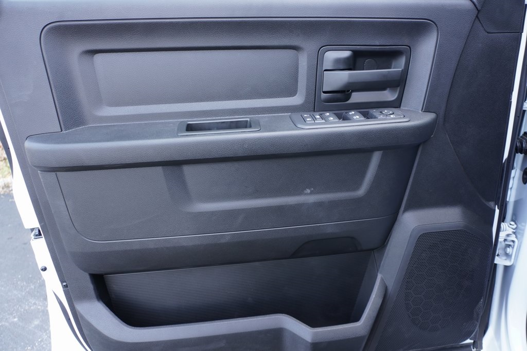 new 2025 Ram 2500 car, priced at $64,552