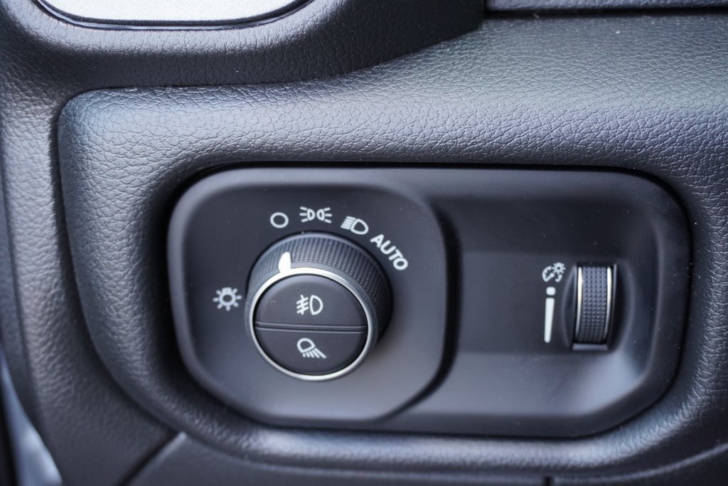 new 2025 Ram 2500 car, priced at $64,552