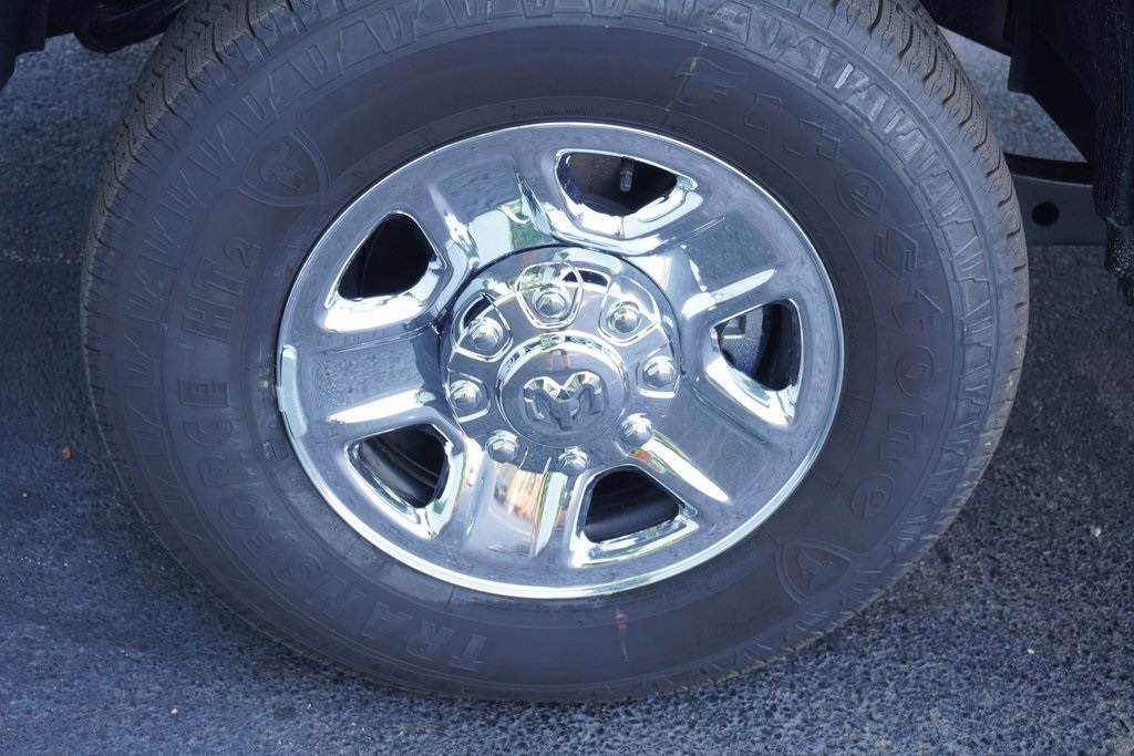 new 2025 Ram 2500 car, priced at $64,552