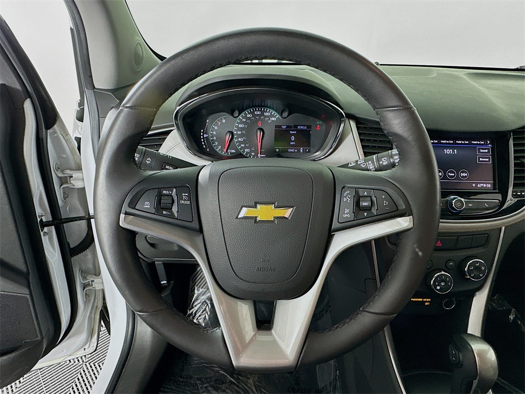 used 2020 Chevrolet Trax car, priced at $15,990