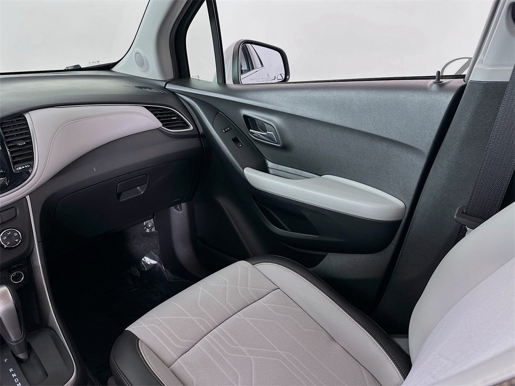 used 2020 Chevrolet Trax car, priced at $15,990