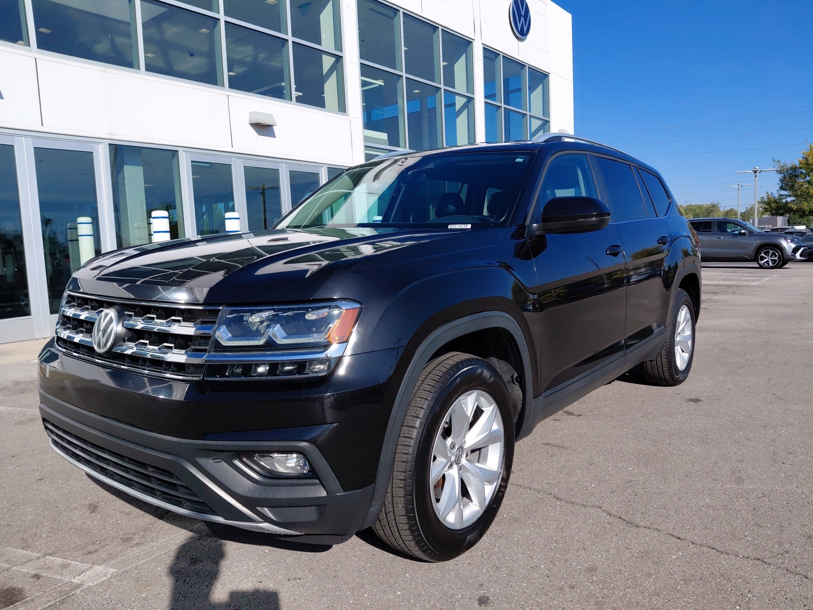 used 2018 Volkswagen Atlas car, priced at $16,500