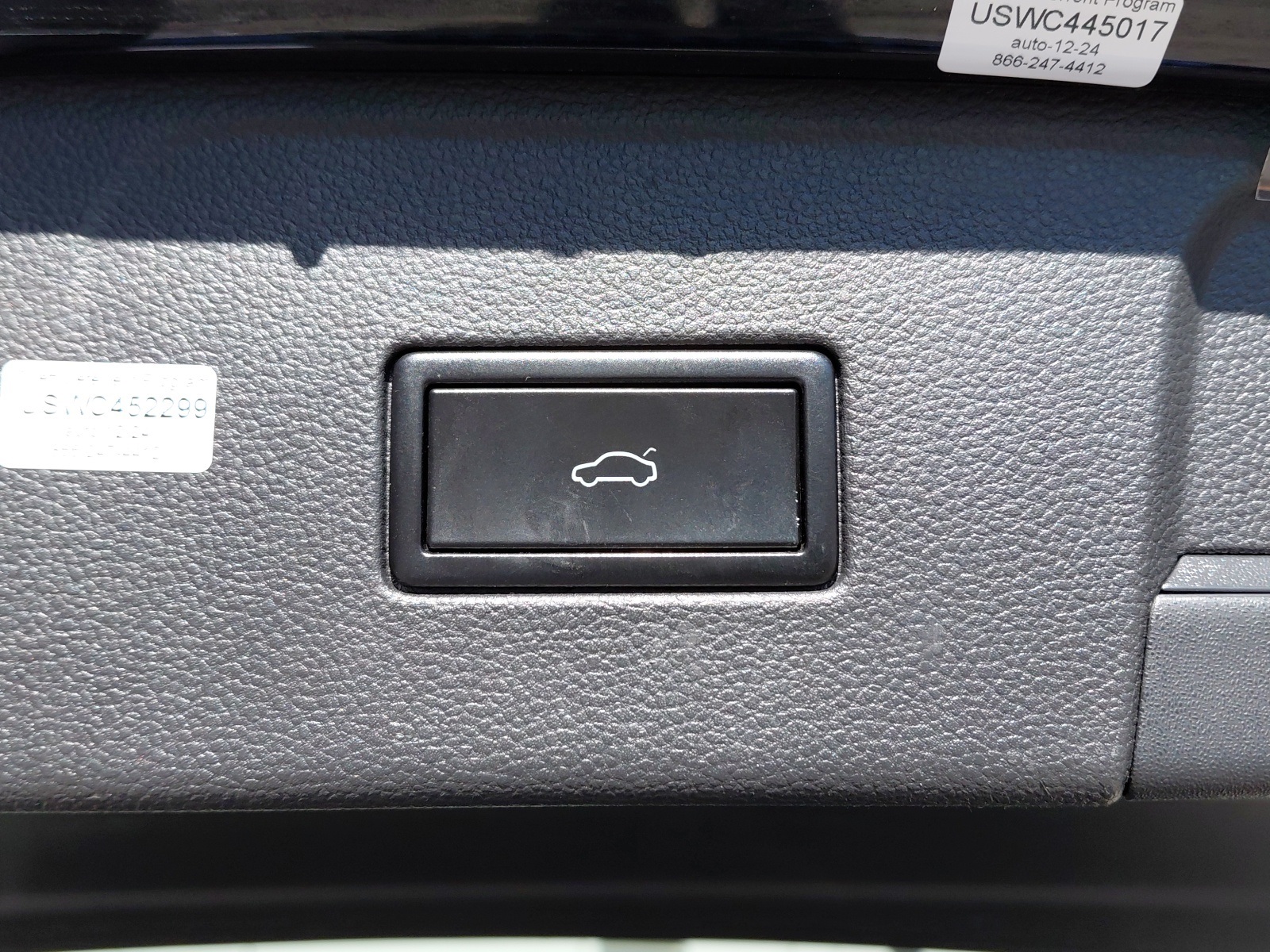 used 2018 Volkswagen Atlas car, priced at $16,500