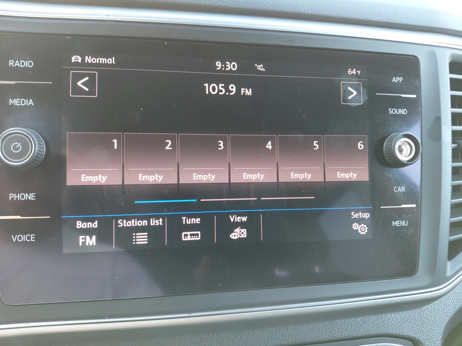 used 2018 Volkswagen Atlas car, priced at $16,500
