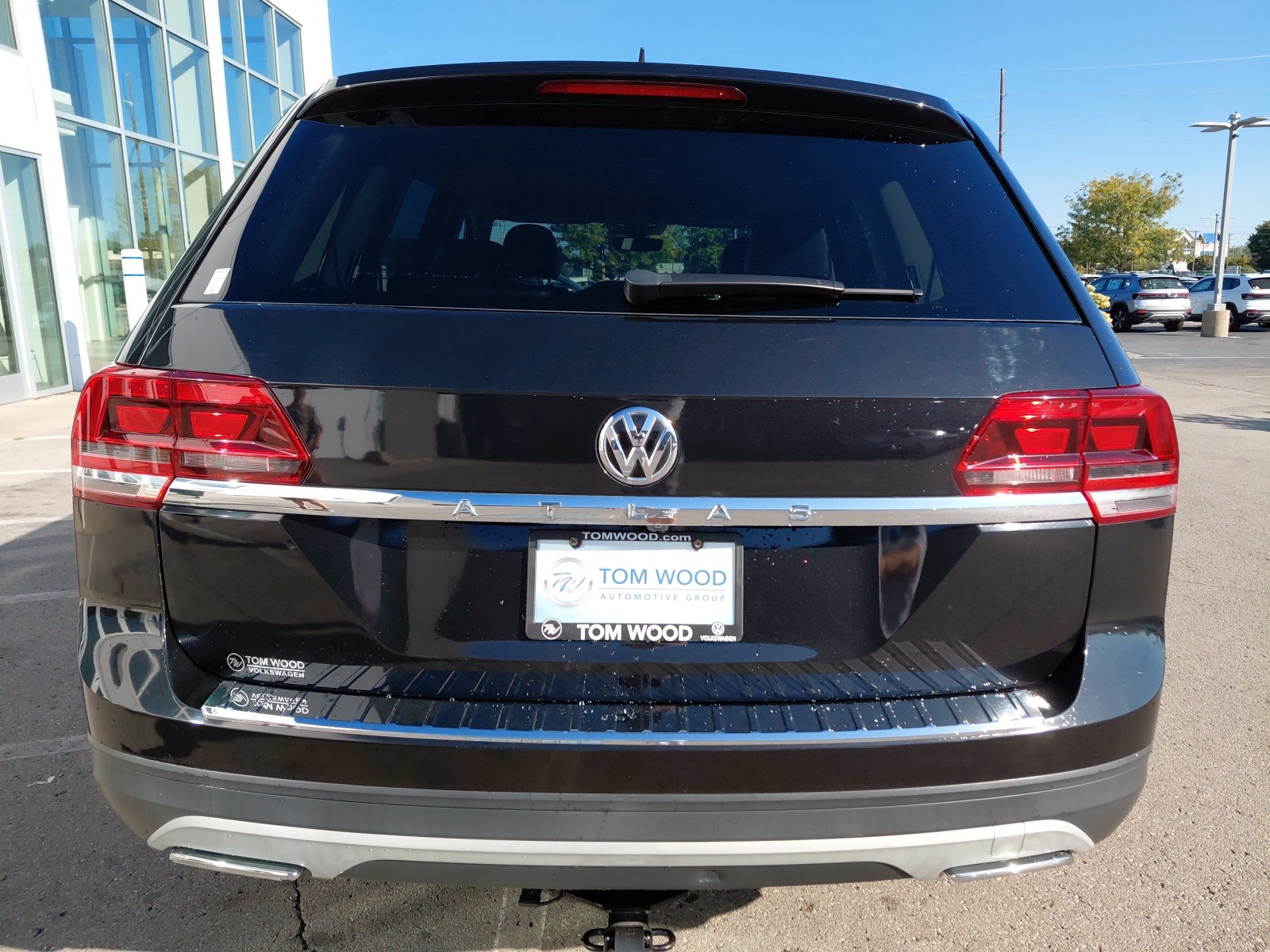 used 2018 Volkswagen Atlas car, priced at $16,500