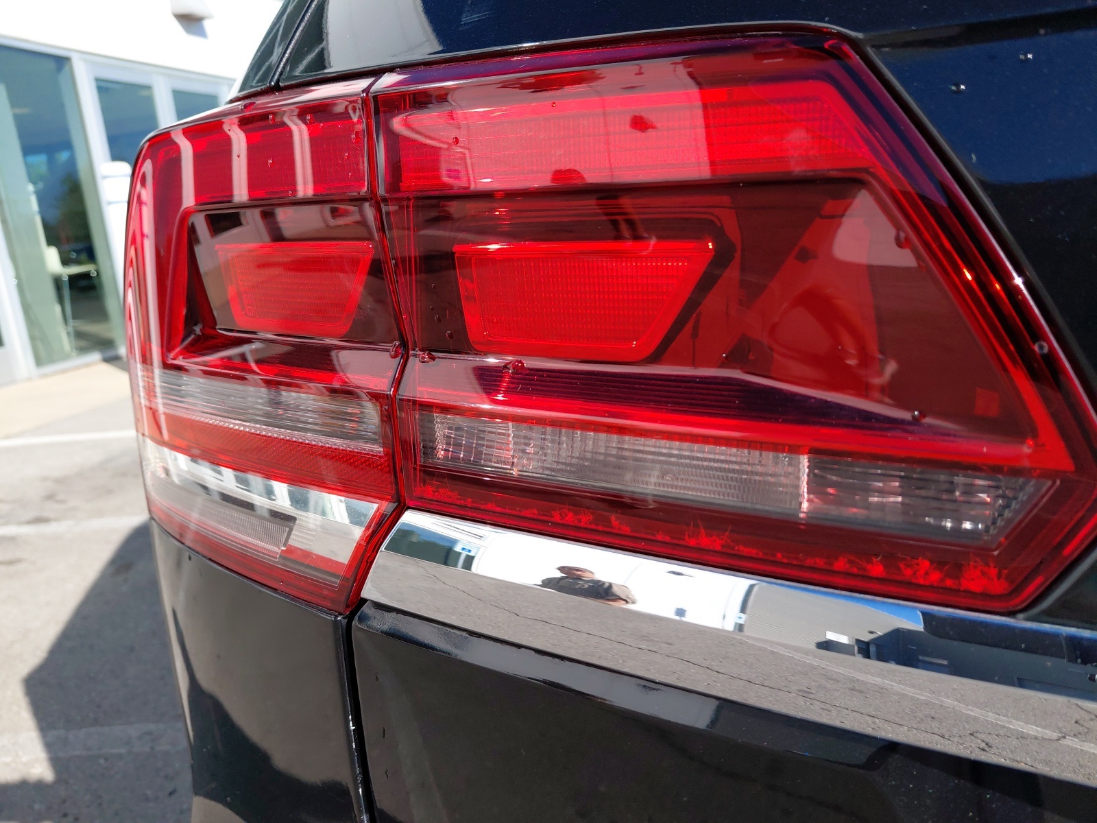 used 2018 Volkswagen Atlas car, priced at $16,500