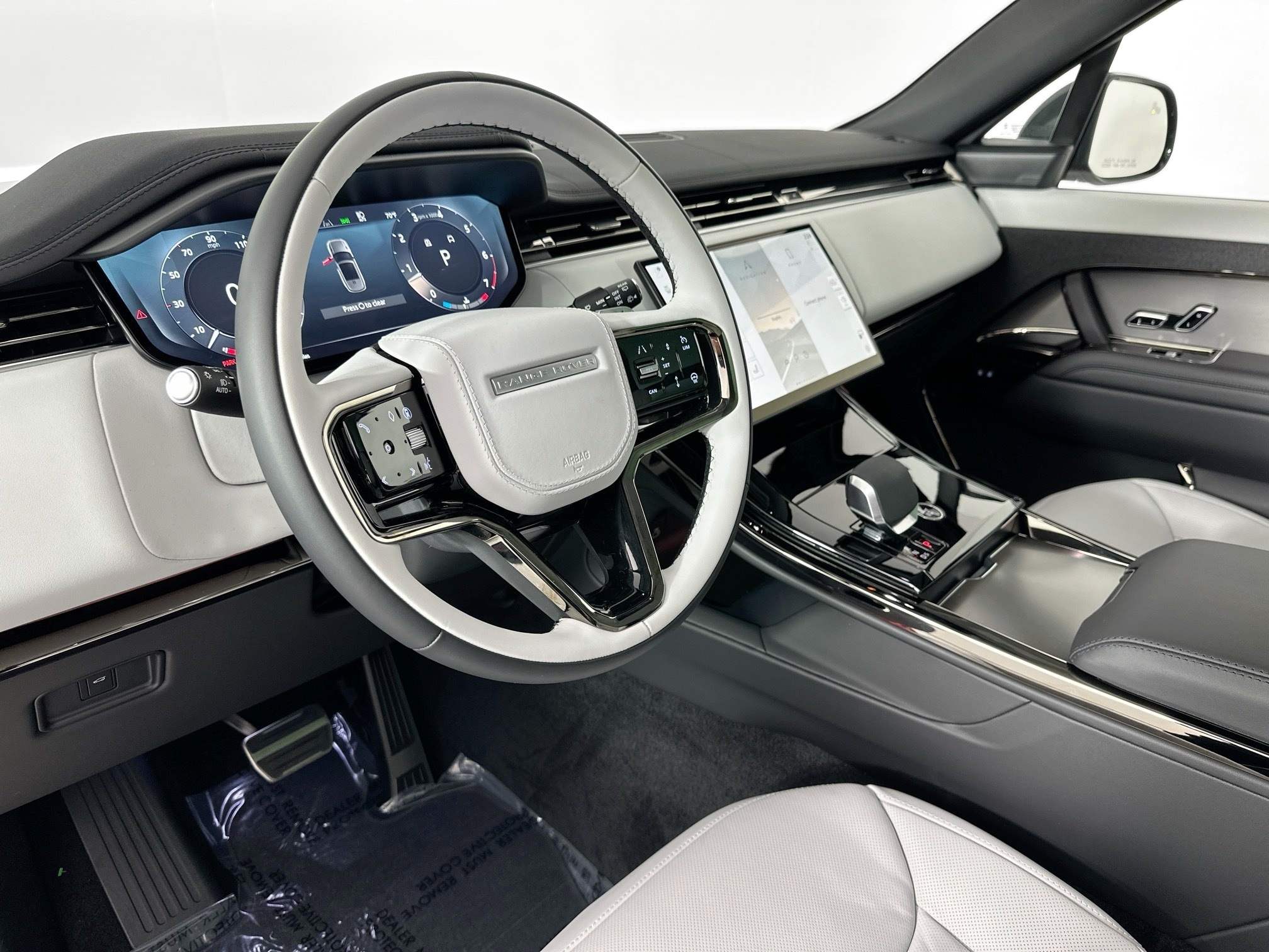 new 2025 Land Rover Range Rover Sport car, priced at $96,935